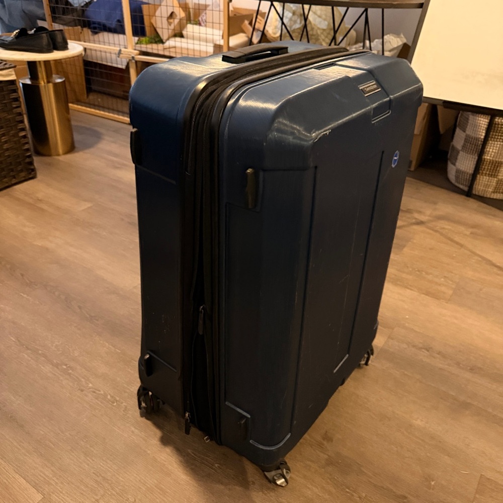 Samsonite Navy Spinner Suitcase - Picture 2 of 4